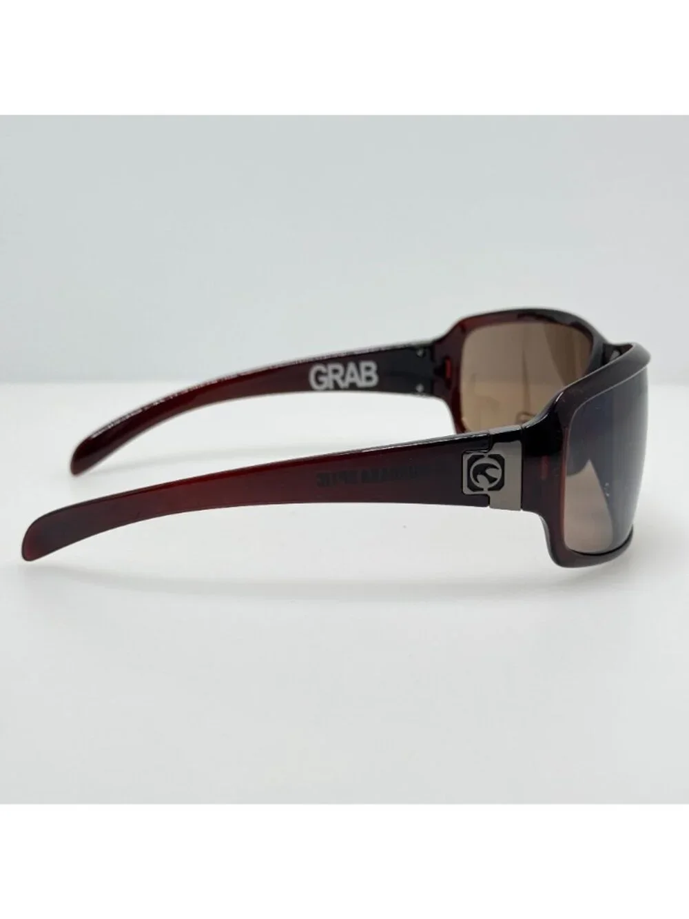 Mundaka Optic Sunglasses Grab